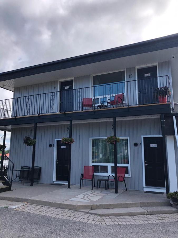 New Rockland Motel Bobcaygeon Buitenkant foto