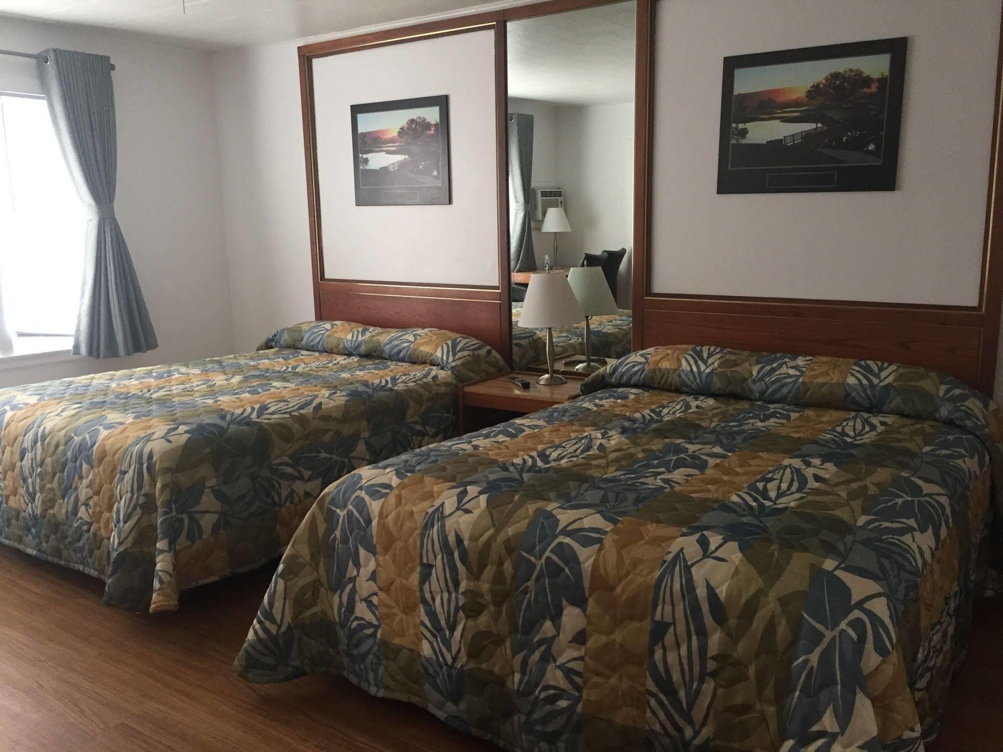 New Rockland Motel Bobcaygeon Buitenkant foto