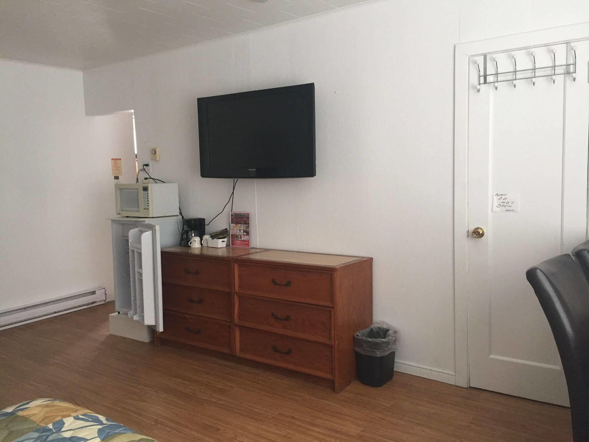 New Rockland Motel Bobcaygeon Buitenkant foto